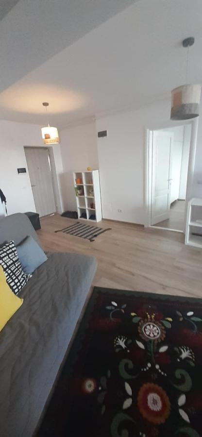 Apartament Central. Bloc Nou. Apartment Bacau Luaran gambar