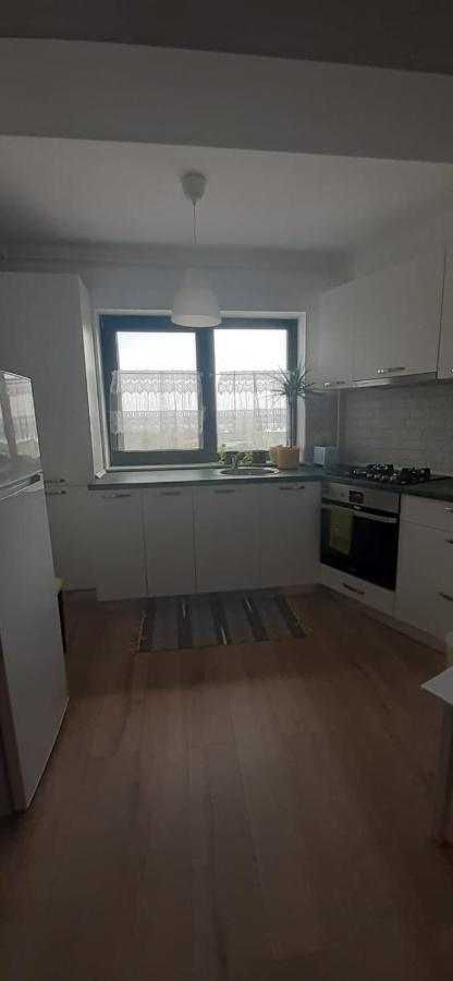 Apartament Central. Bloc Nou. Apartment Bacau Luaran gambar
